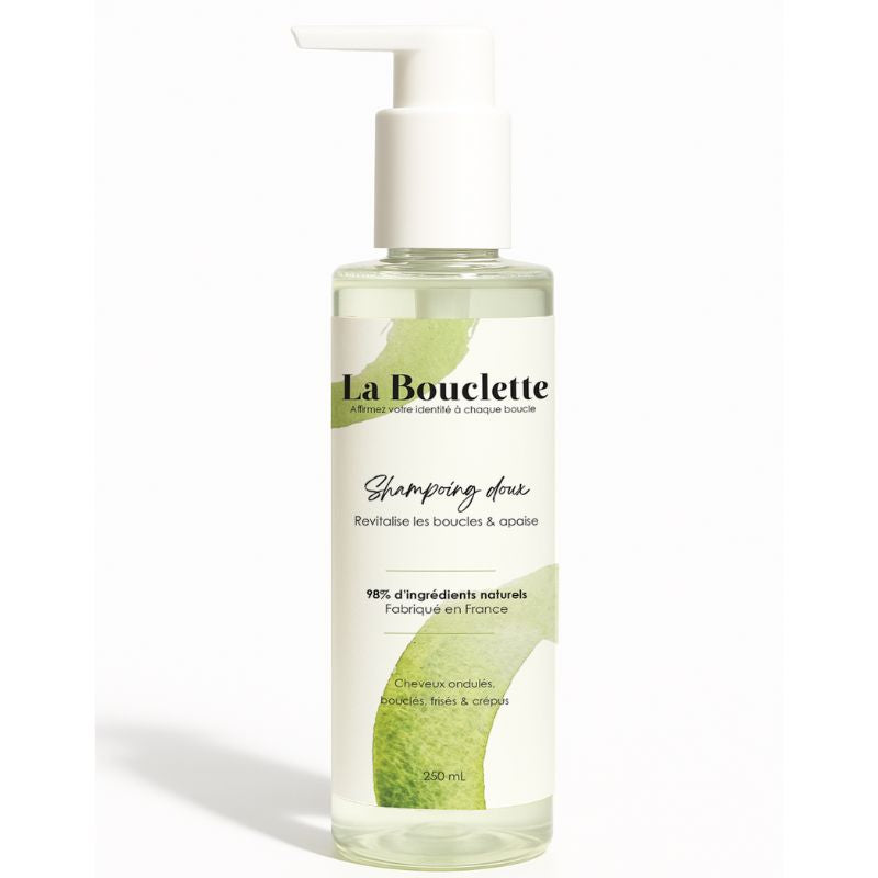 Shampoing - Nettoie et revitalise les boucles